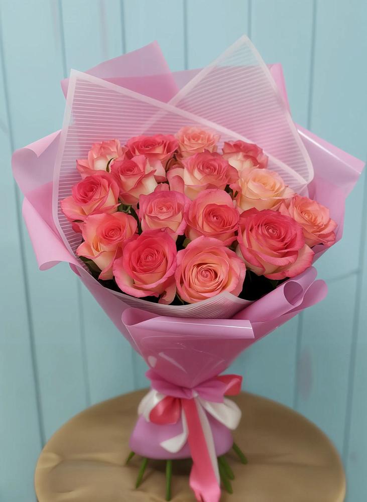 Букет 15 Розовых роз Равель в Усинске