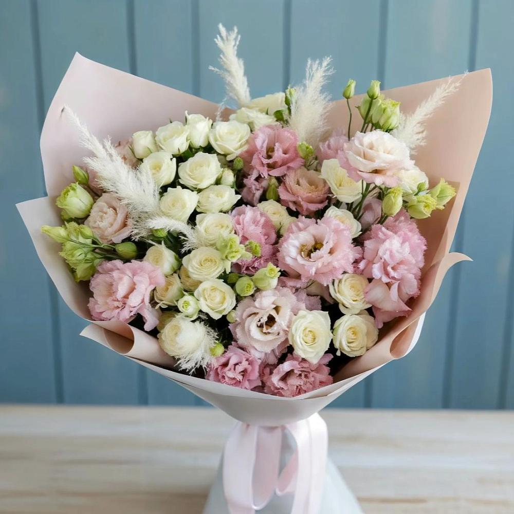 Букет цветов из: Альстромерии и Розы в Усинске