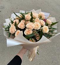 Букет Кремовые розы Латте в Усинске