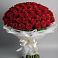 Букет 101 Красная роза Блэк Мэджик в Усинске