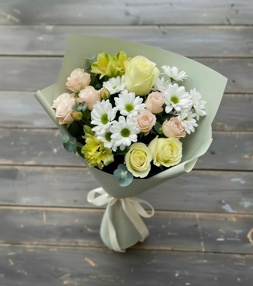 Букет цветов из: Альстромерии, Розы и Хризантемы в Усинске