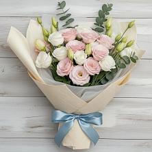 Букет цветов из:  Лизиантусы в Усинске