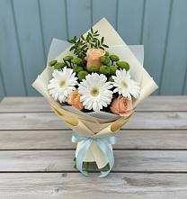 Букет цветов из:  Герберы, Розы и Хризантемы в Усинске