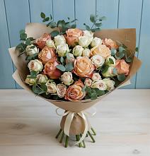 Букет цветов из:  Альстромерии и Розы #REPLACE_PRED# Усинске